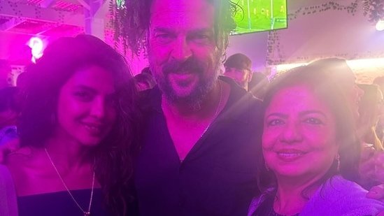 Priyanka Chopra, Madhu Chopra have a ‘blast’ at The Bluff wrap-up party; see pics