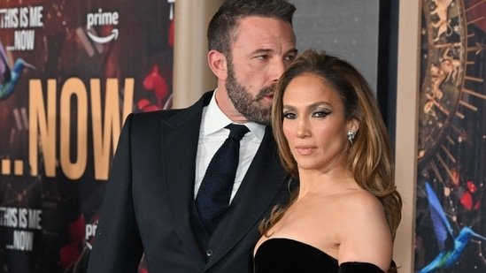 Jennifer Lopez delays divorce proceedings as she feels Ben Affleck 'humiliated' her